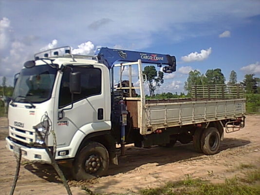 ขาย 6 ล้อ FRR 210 แรงม้า ปี 53 ยาง 825/16 ติดเครน 3 ตัน หลังติดเครนแล้วกระบะยาว 5 เมตรครับ