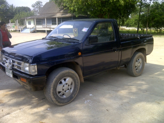 ขาย นิสสันบิ๊กเอ็ม 4 ขอ หายากคับ พร้อมขายแล้วคับ