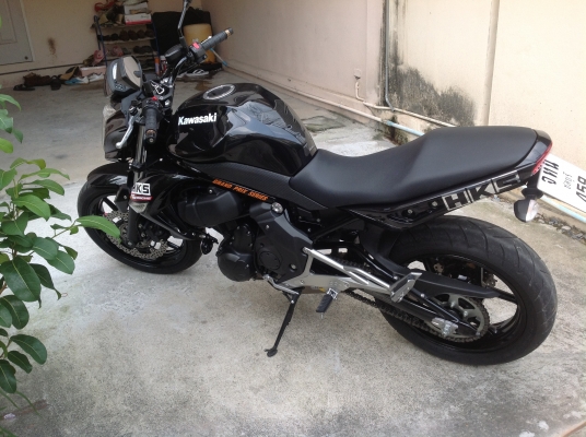 ขาย ER6N ปี2011 รถใช่งานน้อยมากสภาพใหม่กรี๊ปครับ