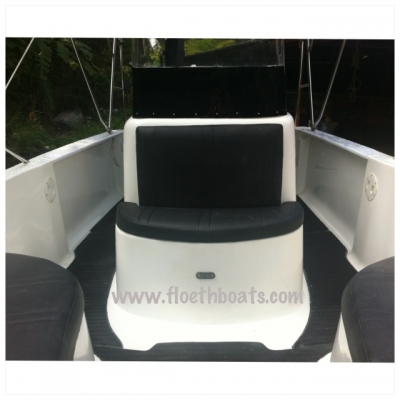 ต้องการขายเรือ 22 ฟุต พร้อมเครื่อง YAMAHA 115 Hp ด่วนมาก!!!! ต้องการขายเรือ 22 ฟุต พร้อมเครื่อง YAMAHA 115 Hp ด่วนมาก!!!!