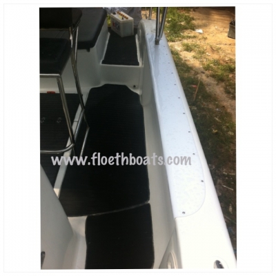 ต้องการขายเรือ 22 ฟุต พร้อมเครื่อง YAMAHA 115 Hp ด่วนมาก!!!! ต้องการขายเรือ 22 ฟุต พร้อมเครื่อง YAMAHA 115 Hp ด่วนมาก!!!!