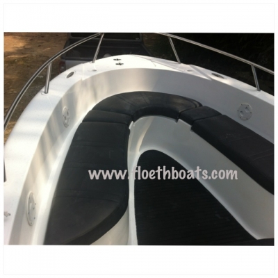 ต้องการขายเรือ 22 ฟุต พร้อมเครื่อง YAMAHA 115 Hp ด่วนมาก!!!! ต้องการขายเรือ 22 ฟุต พร้อมเครื่อง YAMAHA 115 Hp ด่วนมาก!!!!