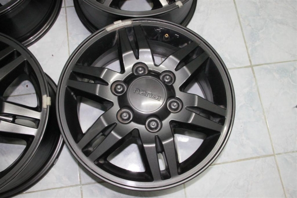 ขายแม็กซ์เดิม ISUZU D-MAX X-Series สีรมดำครับ