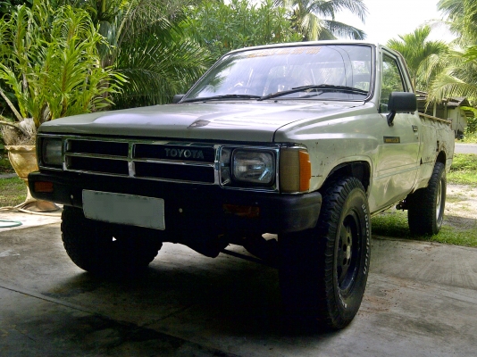 ขายTOYOTA HERO LN56 2.45 D