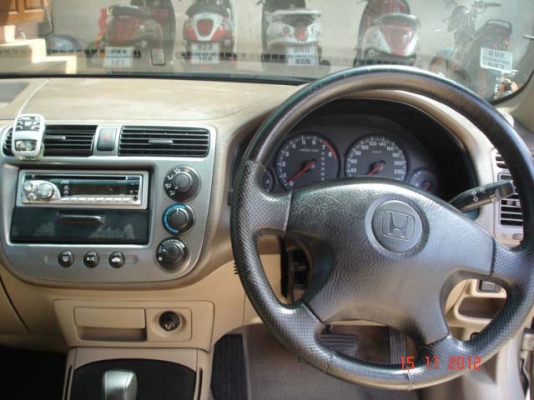 HONDA, CIVIC 1.7 VTi-L โฉม Dimention สีบรอนซ์ทอง เบาะหนัง เกียร์ออโต้ ทะเบียน กรุงเทพ