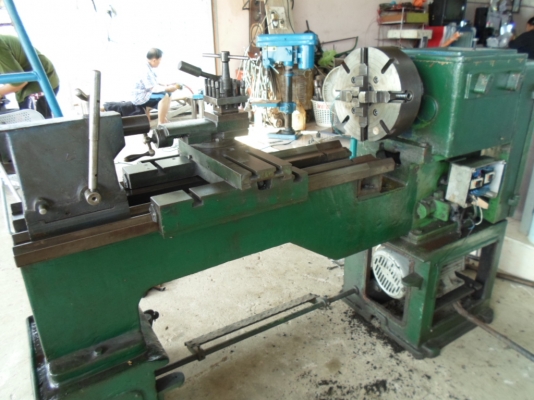 แท่นกลึง 3 เพลา เกียร์บล็อก 5 ฟุต  65000