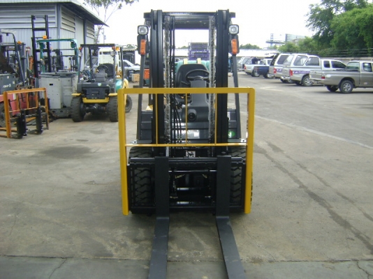 ต้องการขายรถดีเซล ขนาด 2.5 ตัน