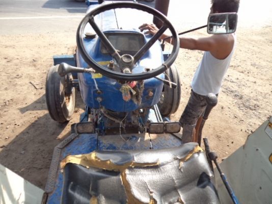 ขายรถไถด่วนๆ สภาพสวยๆ ราคาถูกๆ รถพร้อมใช้งาน(รถใช้งานทุกวัน)