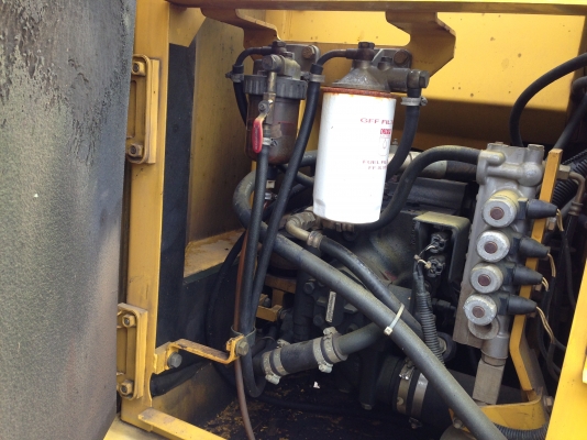 ขาย รถแบคโฮ KOMATSU PC130-6K ชมVDOการทำงานได้ครับ นำเข้าจากญี่ปุ่น รถปี2001 ติดต่อ 081-2990958