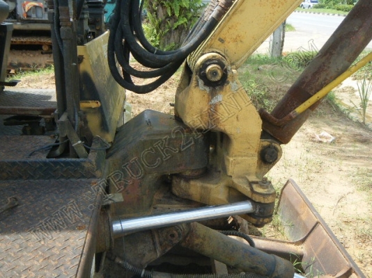 รถแบคโฮ ยี่ห้อ YANMAR