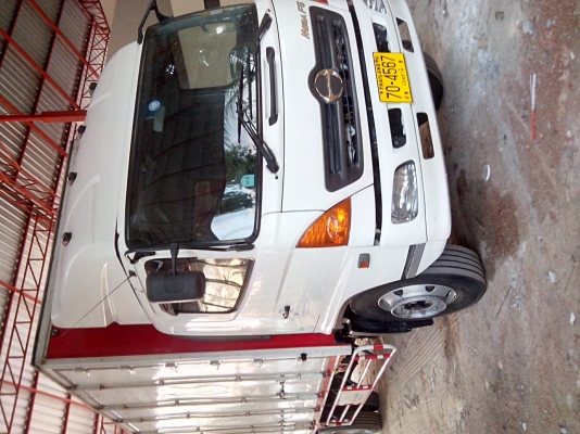 ขายรถ6ล้อตู้10บาน MEGA FG 220  ปี51 วิ่ง7หมื่นกว่ากิโลเมตร สวยๆๆครับ