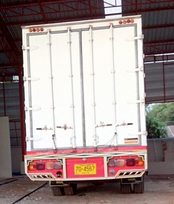 ขายรถ6ล้อตู้10บาน MEGA FG 220  ปี51 วิ่ง7หมื่นกว่ากิโลเมตร สวยๆๆครับ