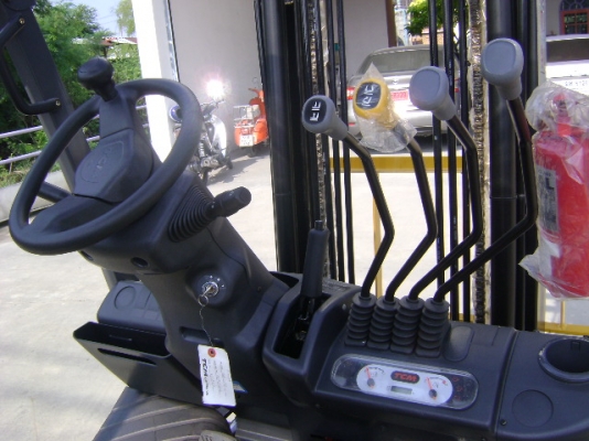 ต้องการขายรถใหม่เบนซิน-แก็ส ขนาด 1.5 ton