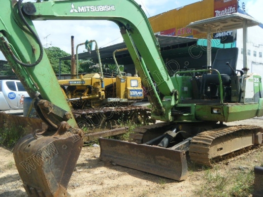 รถแบคโฮ ยี่ห้อ MITSUBISHI รุ่น MM35