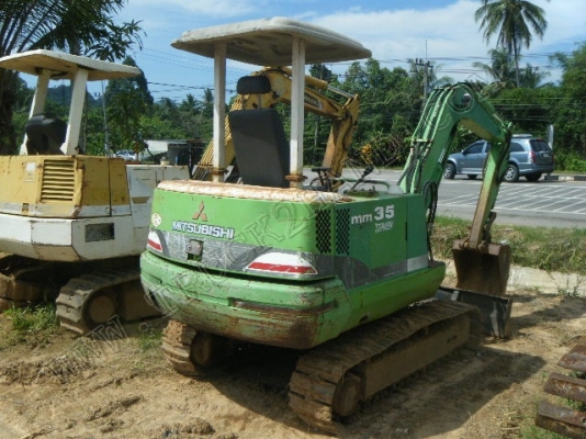 รถแบคโฮ ยี่ห้อ MITSUBISHI รุ่น MM35 รถแบคโฮ ยี่ห้อ MITSUBISHI รุ่น MM35