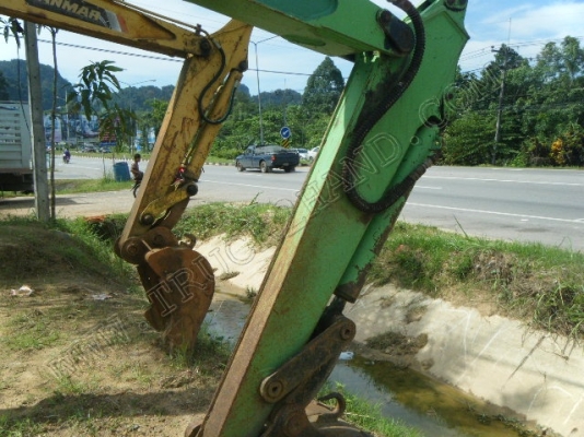 รถแบคโฮ ยี่ห้อ MITSUBISHI รุ่น MM35 รถแบคโฮ ยี่ห้อ MITSUBISHI รุ่น MM35