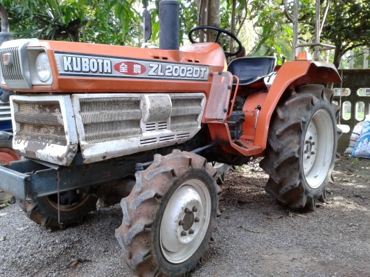 ขายรถไถ kubota L2002 DT 2 เพลา 20แรง สภาพสวยเดิมๆจากนอก