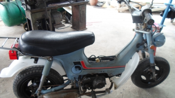 HONDA CHALY สภาพเดิม ๆ พร้อมใช้ 15,500 HONDA CHALY สภาพเดิม ๆ พร้อมใช้ 15,500