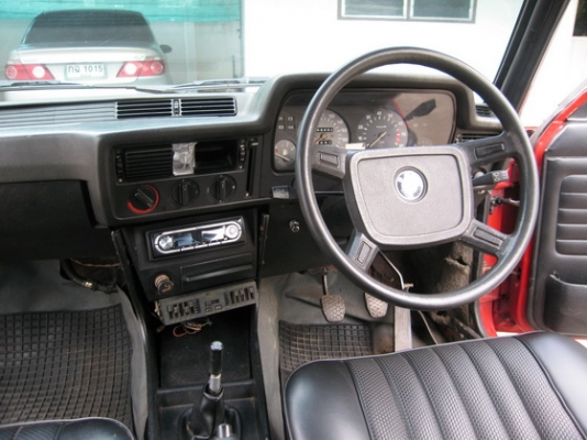 ขายรถ BMW E21 316  ปี 1983 กันชนใหญ่ รถเดิมๆ สภาพดี พร้อมใช้