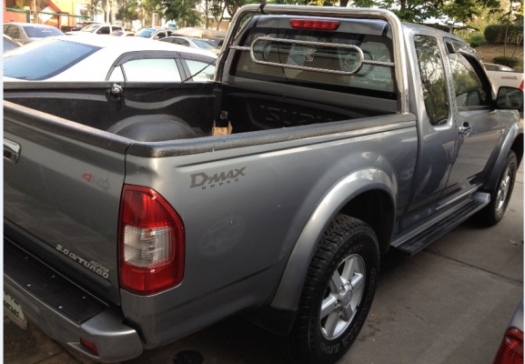 Isuzu Dmax LS  2WD 3.0 LS เกียร์ AUTO ตัว Top ปี 2004