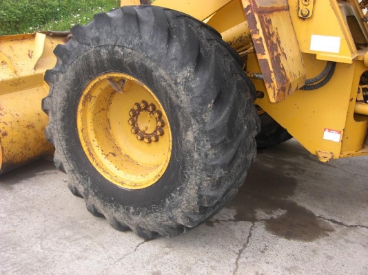 WA150-1-30032รถตักKOMATSUตอนนี้รถจอดที่(CSนวนคร)ครับ WA150-1-30032รถตักKOMATSUตอนนี้รถจอดที่(CSนวนคร)ครับ