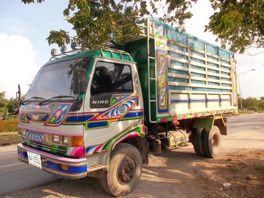 ขายรถหกล้อดั้ม ขายรถหกล้อดั้ม