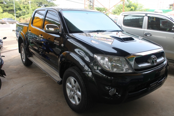 VIGO เครื่อง 3.0 เกียร์ออโต 4x4 4ประตู ถูก VIGO เครื่อง 3.0 เกียร์ออโต 4x4 4ประตู ถูก