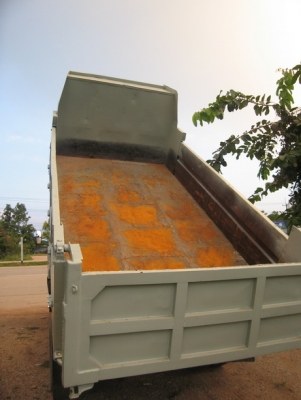 ขายรถบรรทุก 6 ล้อ ดัมพ์  HINO FC120  เครื่อง 120 แรงม้า ปี 39  สภาพสวยพร้อมใช้งานครับ