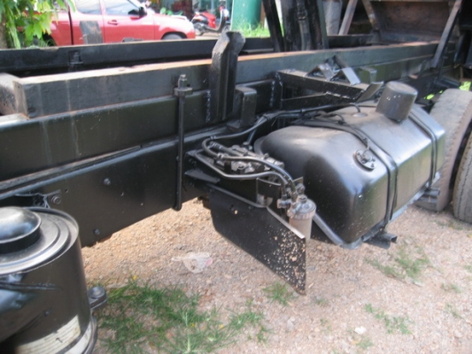 ขายรถบรรทุก 6 ล้อ ดัมพ์  HINO FC120  เครื่อง 120 แรงม้า ปี 39  สภาพสวยพร้อมใช้งานครับ