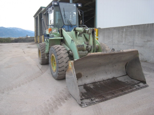 New stock WA200-1 SN: 30607 รอการนำเข้าจากญี่ปุ่นครับ ไม่แพง