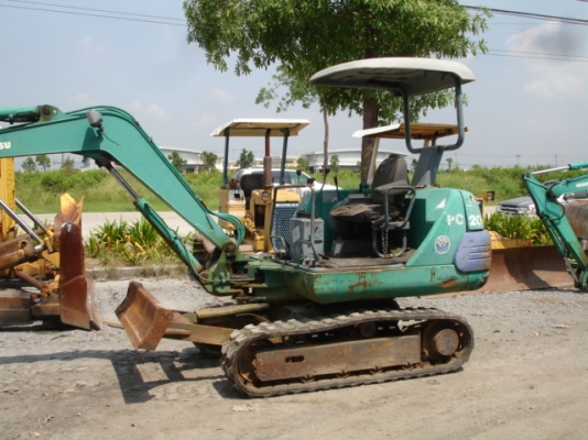 ขายถูกคุณภาพดี รถขุดเล็ก KOMATSU  รุ่น PC20-7 สภาพพร้อมใช้งาน ของนอกแท้ 100\% สนใจติดต่อเจี๊ยบได้เลยค่ะ  082-3420501