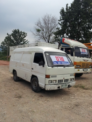 ขายรถตู้