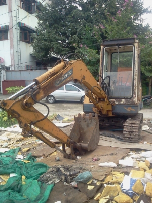 ขายแบคโฮ PC20 สภาพพร้อมใช้งาน เจ้าของขายเอง โทร 084-055-7743