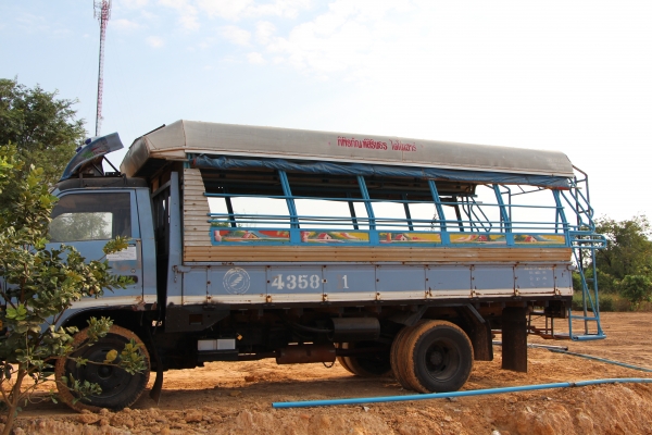 ต้องการขายรถหกล้อช่วงยาว ต้องการขายรถหกล้อช่วงยาว