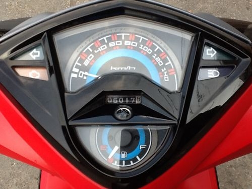 MIO125GTXราคาเบาๆรถปี2011ตัวท็อปล้อแม็กแท้ศูนย์มีเส้นรอบวงสีเดียวกับชุดสีสวยกริ้บพร้อมใช้0861030887 MIO125GTXราคาเบาๆรถปี2011ตัวท็อปล้อแม็กแท้ศูนย์มีเส้นรอบวงสีเดียวกับชุดสีสวยกริ้บพร้อมใช้0861030887