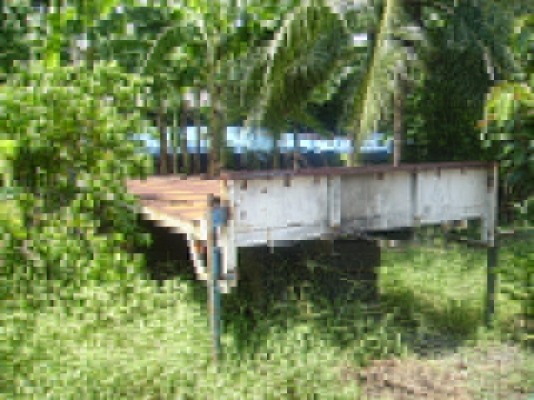 ขายพื้นเรียบวางตู้คอนเทรนเนอร์ 20 ฟุต มีตัวล็อคตู้พร้อม ทำสีใหม่ให้ด้วย