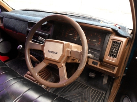 ขายรถปิคอัพ นิสสัน บิ๊กเอ็ม ตอนเดียว(Big M)เกียร์ธรรมดา+เครื่องยนต์ ดีเซล 2500(TD-25) สีเขียว แซสซีสวยไม่มีผุ+เครื่องแน่น+เกียร์ดี+เฟืองท้ายดี+พวงมาลัยเพาเวอร์+แอร์เย็น 69,000 บ T. 081-1917015 ขายรถปิคอัพ นิสสัน บิ๊กเอ็ม ตอนเดียว(Big M)เกียร์ธรรมดา+เครื่องยนต์ ดีเซล 2500(TD-25) สีเขียว แซสซีสวยไม่มีผุ+เครื่องแน่น+เกียร์ดี+เฟืองท้ายดี+พวงมาลัยเพาเวอร์+แอร์เย็น 69,000 บ T. 081-1917015