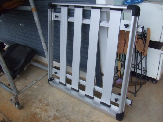 ขายแรคติดหลังคาแครี่บอย   ถูกๆครับไม่ได้ใช้แล้ว