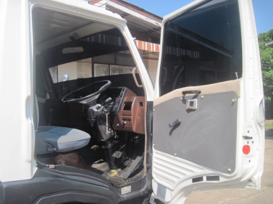 ขาย Hino KM 777 ดั้ม ปี36 ( ราคาต่อรองได้ )