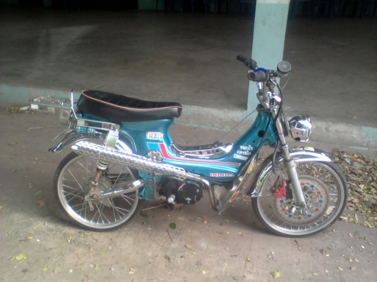 ขาย ฃาลี เครื่องเวฟz มีทะเบียน โอนได้ สนโทร 0806076851 20000