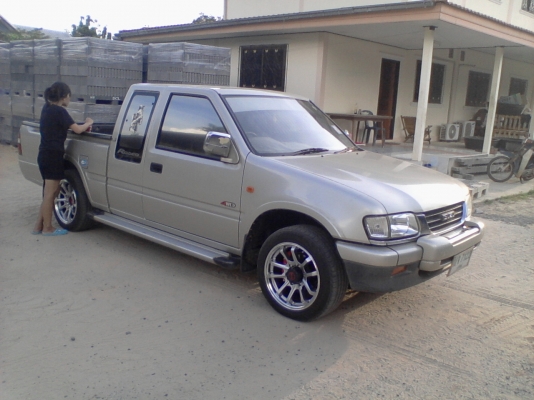 ขายด่วน ดราก้อน อาย โทร 0852087950 และรับตีตู้ชับดราก้อน12"ดอกเดียวก็ดังได้รับประกันความดังคับไม่เปลืองเนี้อที่ไม่ตัดเจาะเพียง5500คับ