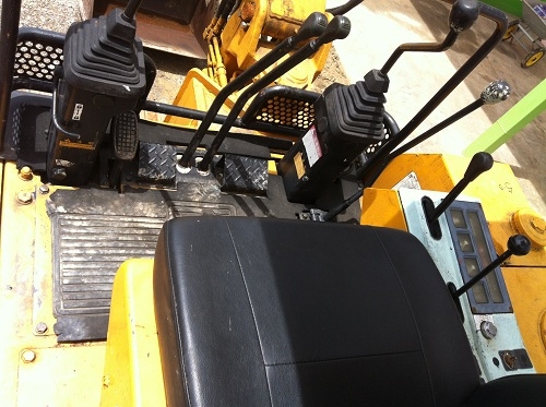 ขายรถแบ็คโฮ KOMATSU PC40-6 ชมVDOการทำงานได้ครับ นำเข้าจากญี่ปุ่น สนใจติดต่อ 089-8368497 ขายรถแบ็คโฮ KOMATSU PC40-6 ชมVDOการทำงานได้ครับ นำเข้าจากญี่ปุ่น สนใจติดต่อ 089-8368497