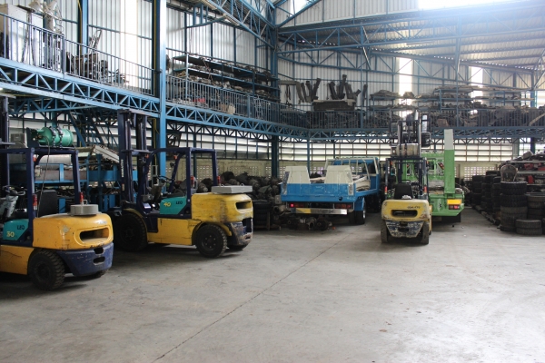 ร้านสิริพงษ์พานิชย์(SPFORKLIFT)