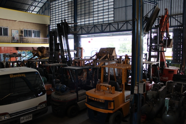 ร้านสิริพงษ์พานิชย์(SPFORKLIFT)