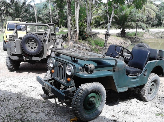 ขายjeep fordสภาพดีพร้อมใช้(ขายแล้วนะคับ) ขายjeep fordสภาพดีพร้อมใช้(ขายแล้วนะคับ)