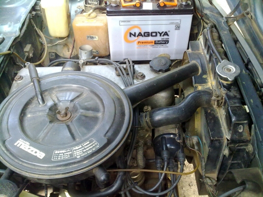 มาสด้า 1400  5 เกียร์ รถสวย ๆ พร้อมใช้งาน