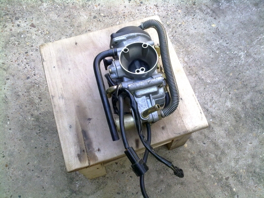 คาบูเรเตอร์ SR 400 ปีใหม่ ปี 03 - 08 พร้อมใช้งาน คาบูเรเตอร์ SR 400 ปีใหม่ ปี 03 - 08 พร้อมใช้งาน