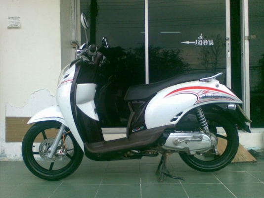 Scoopy-i (ล้อแม็กซ์) รถสวยเครื่องดี ปี 2554 ถูกๆ 26900 เท่านั้น