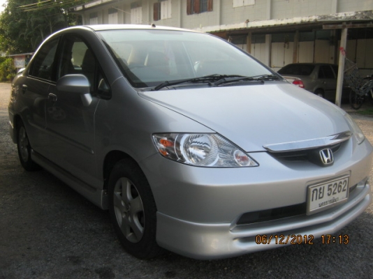 ขายHONDA CITY รถสวยพร้อมใช้งาน