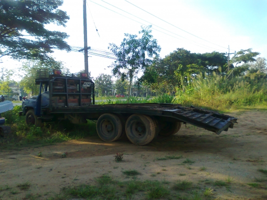 ขายด่วน!..รถสิบล้อ ISUZU 195 แรงม้า ใส่รถขุด KOMATSU PC200-5 ได้ มีทะเบียน.